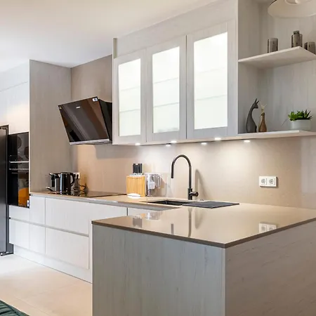 Luxxy Apartment